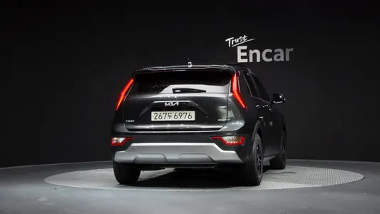 Kia 디 니로 2022 4