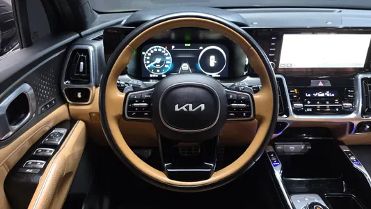 Kia 4 HEV 1.6 4WD 2022 13