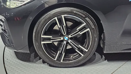 BMW 4 Series (G22) 420i M 2023 5