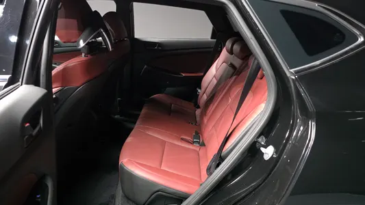 Hyundai Tucson 1.6 2WD 2019 26