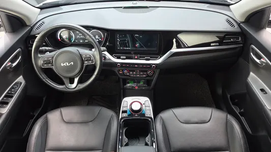 Kia 니로 플러스 2022 7