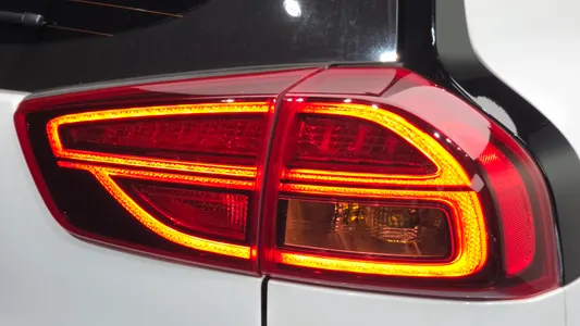 Kia 니로 플러스 2022 23