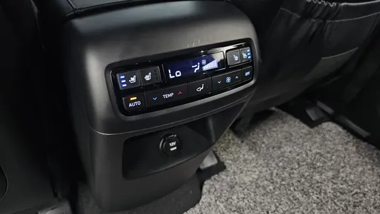 Hyundai 팰리세이드 3.8 4WD 2023 19