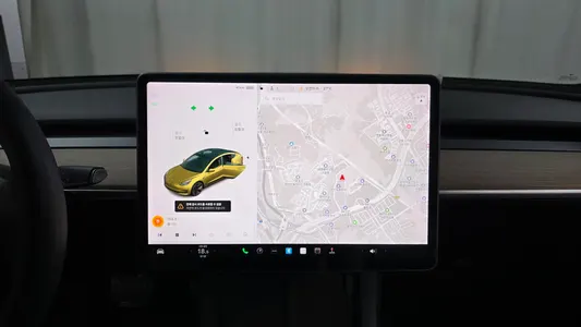 Tesla 3 AWD 2022 13