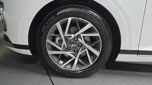 Hyundai (GN7) 2.5 2WD 2025 5