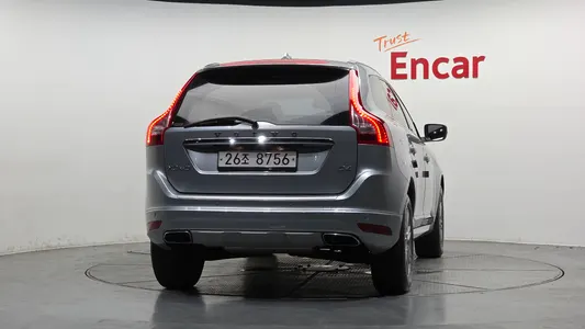 Volvo XC60 D4 2017 4