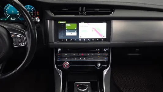 Jaguar XF (X260) 20d 2016 14