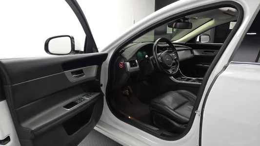 Jaguar XF (X260) 20d 2016 10