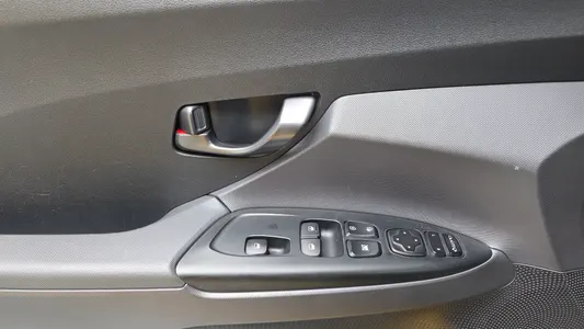 Hyundai (JS) 1.4 2019 27