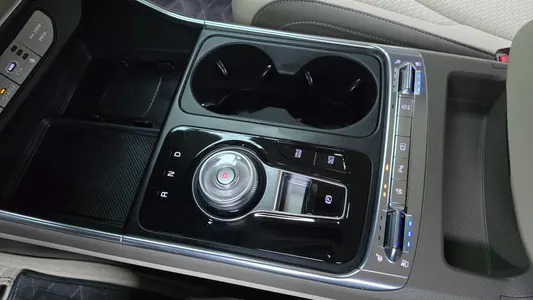 Kia 4 HEV 9 2024 9