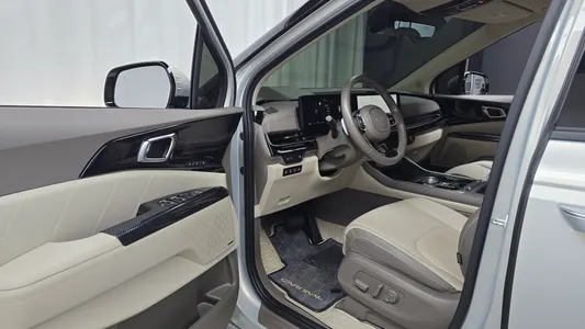 Kia 4 HEV 9 2024 10
