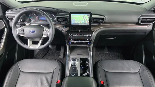 Ford 6 2.3 4WD 2020 7