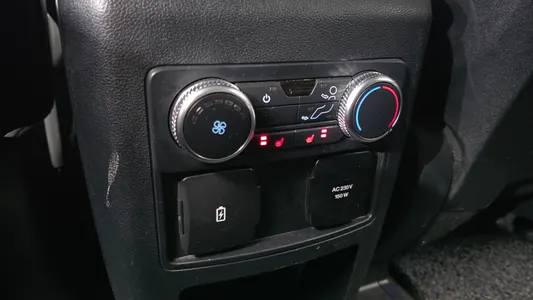 Ford 6 2.3 4WD 2020 19