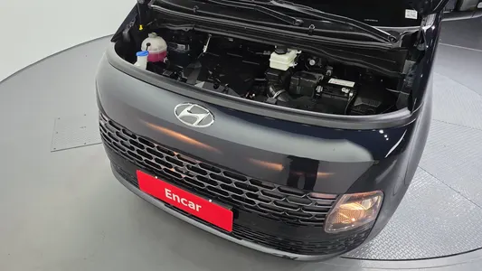 Hyundai Staria L3.5 5 2023 6