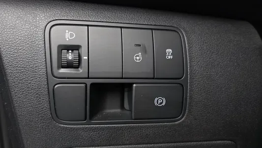 Hyundai Staria L3.5 5 2023 20