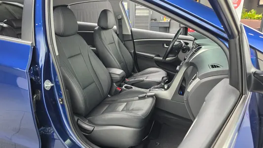 Hyundai i30() 1.6 GDI PYL 2013 27