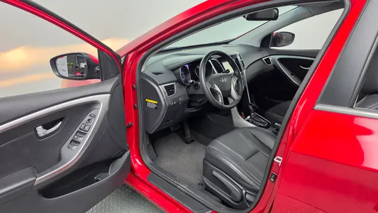 Hyundai i30() 1.6 GDI PYL 2013 10