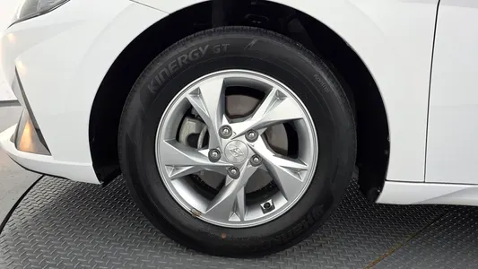 Hyundai (CN7) 1.6 2022 5