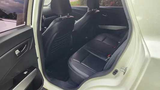 KG Mobility Tivoli LX 2WD 2016 23