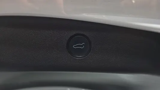Tesla 3 AWD 2022 28