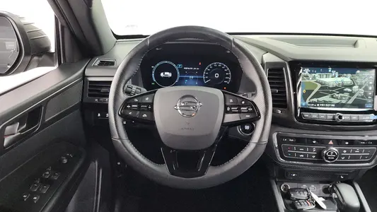 KG Mobility 렉스턴 스포츠 칸 2.2 4WD 2023 13