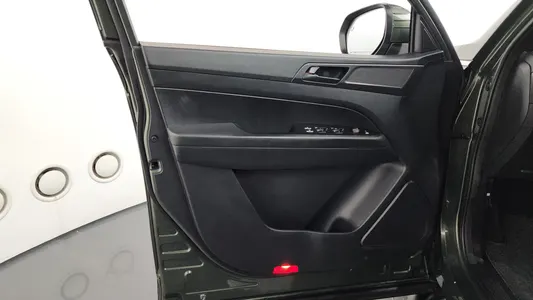 KG Mobility 렉스턴 스포츠 칸 2.2 4WD 2023 24