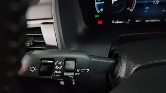 KG Mobility 렉스턴 스포츠 칸 2.2 4WD 2023 27