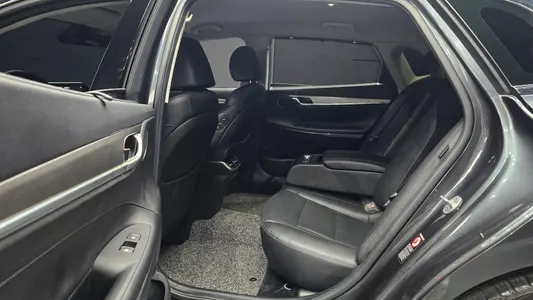Hyundai IG 3.0 LPi () 2022 12