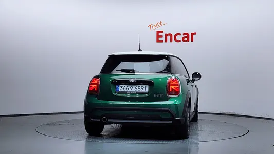 MINI 쿠퍼 2021 4
