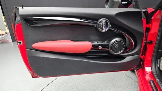 MINI S Convertible JCW 2019 24