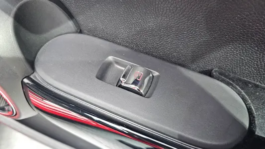 MINI S Convertible JCW 2019 28