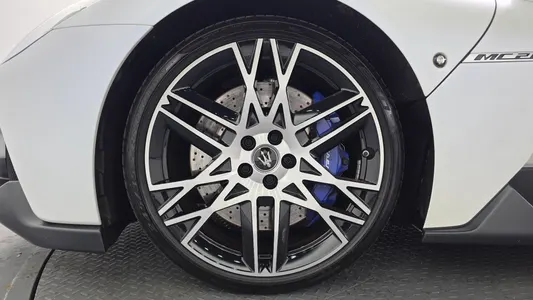 Maserati MC20 3.0 V6 2023 5