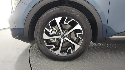 Kia 5 4WD 2023 5