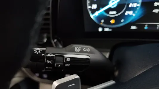 Kia 5 4WD 2023 30