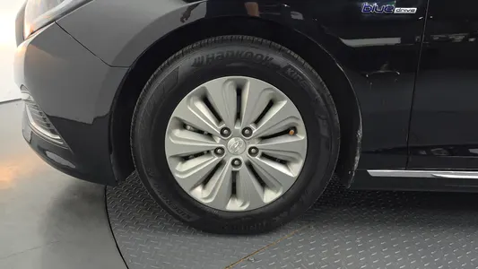 Hyundai LF 2.0 HEV 2015 5