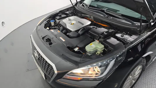 Hyundai LF 2.0 HEV 2015 6