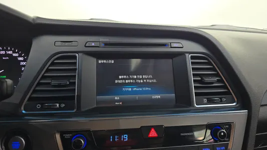 Hyundai LF 2.0 HEV 2015 15