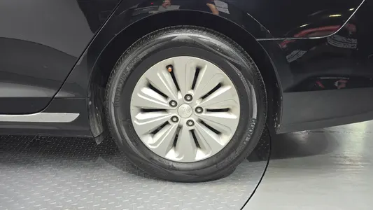 Hyundai LF 2.0 HEV 2015 21