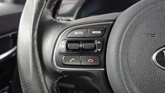 Kia Niro 2017 31