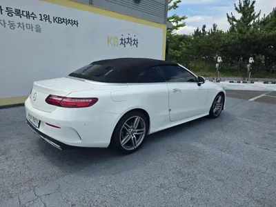 Mercedes-Benz E-Class W213 E220d 2018 4