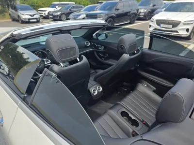 Mercedes-Benz E-Class W213 E220d 2018 12