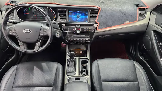 Kia K7 700h 2014 7