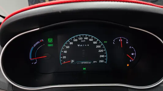 Kia K7 700h 2014 8