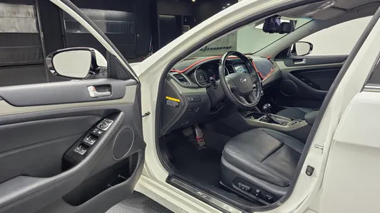 Kia K7 700h 2014 10