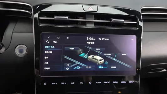 Hyundai (NX4) 1.6 4WD 2021 31
