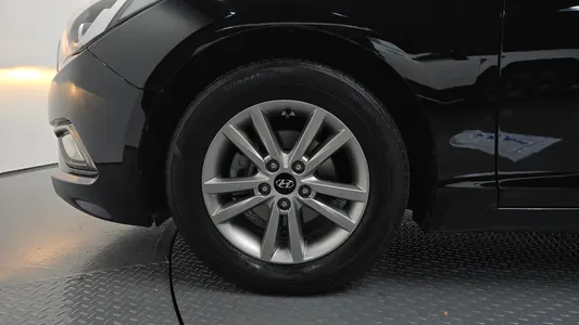 Hyundai LF LPI 2016 5