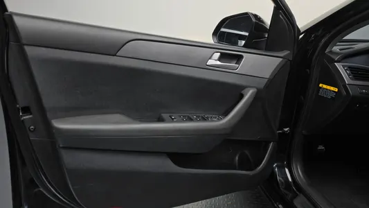 Hyundai LF LPI 2016 24