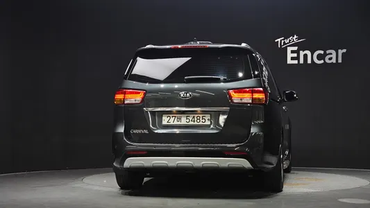 Kia 카니발 9 2017 4