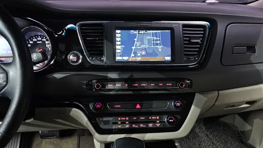 Kia 카니발 9 2017 14