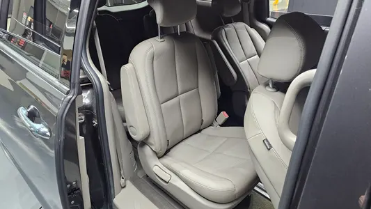 Kia 카니발 9 2017 26